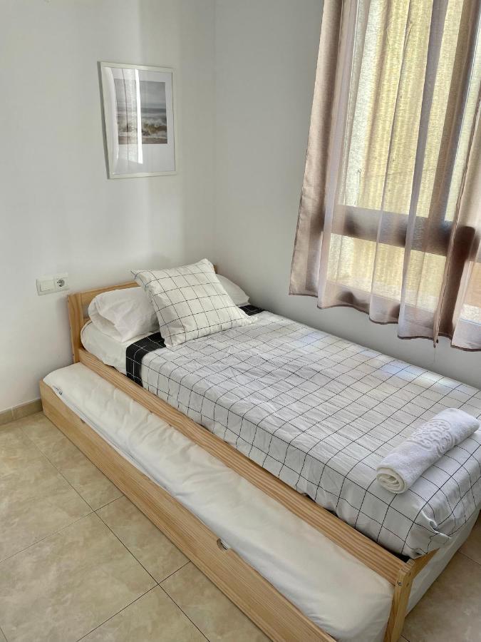 Apartamento Delta Del Ebro 암포스타 외부 사진