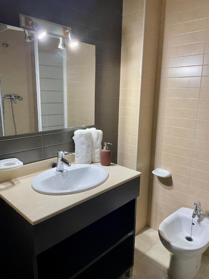 Apartamento Delta Del Ebro 암포스타 외부 사진